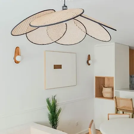 アパート Stylish 2br With Ac & Terrace | By Airnest リスボン