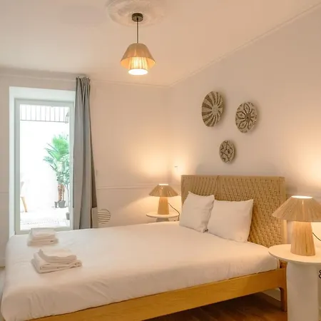 Stylish 2br With Ac & Terrace | By Airnest *