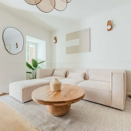 Apartament Stylish 2br With Ac & Terrace | By Airnest *