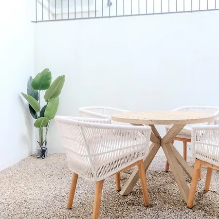 Διαμέρισμα Stylish 2br With Ac & Terrace | By Airnest *