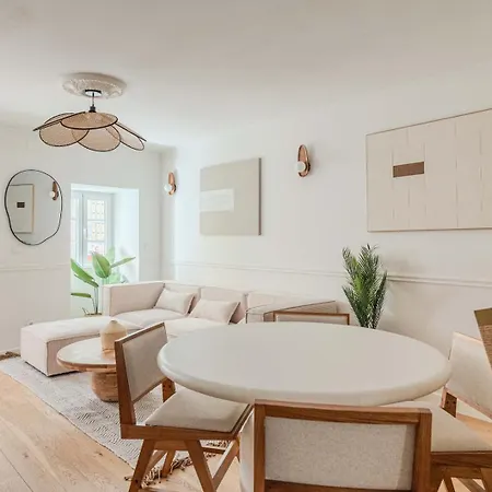 Stylish 2br With Ac & Terrace | By Airnest * Lizbona