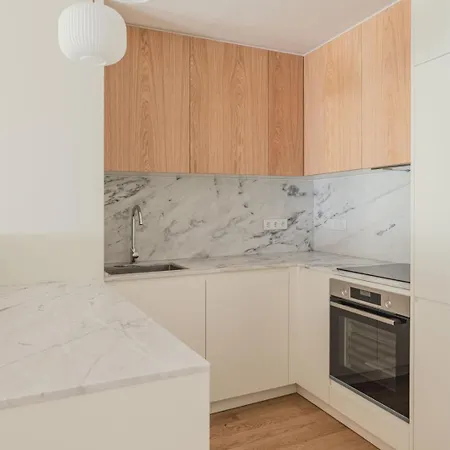 Stylish 2br With Ac & Terrace | By Airnest Apartament *